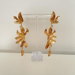 Gold Leaf Dangle Earrings